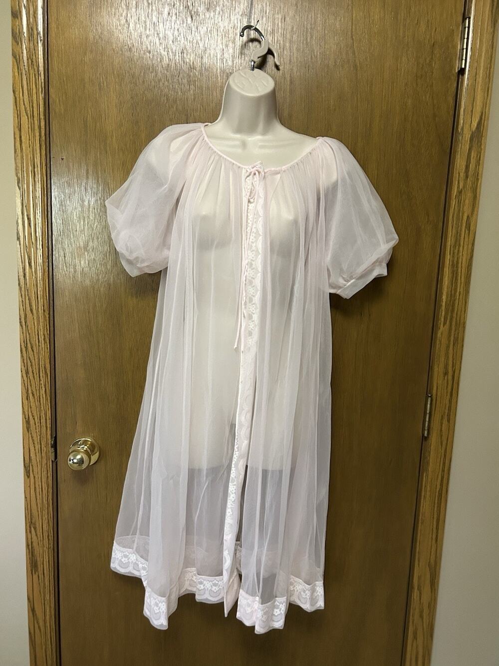 Vtg Miss Elaine M? Open ROBE sheer chiffon short sleeve lace trim Pale Pink F26